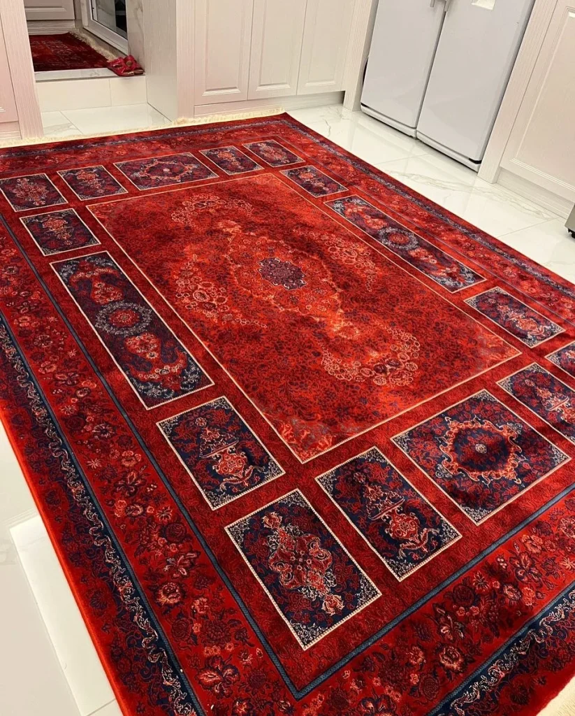 Glamorous red carpet bathroom