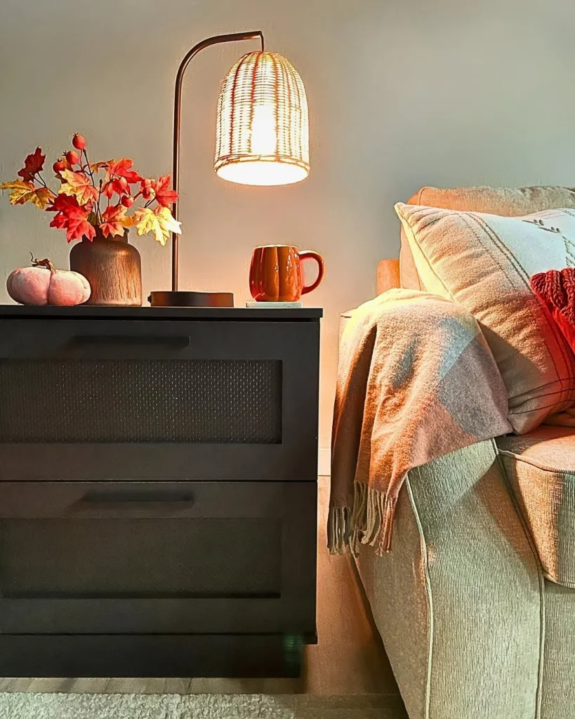 Chic Side Table Ideas for Bedrooms