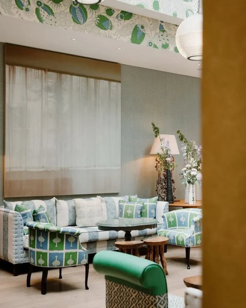 Vintage glam living room