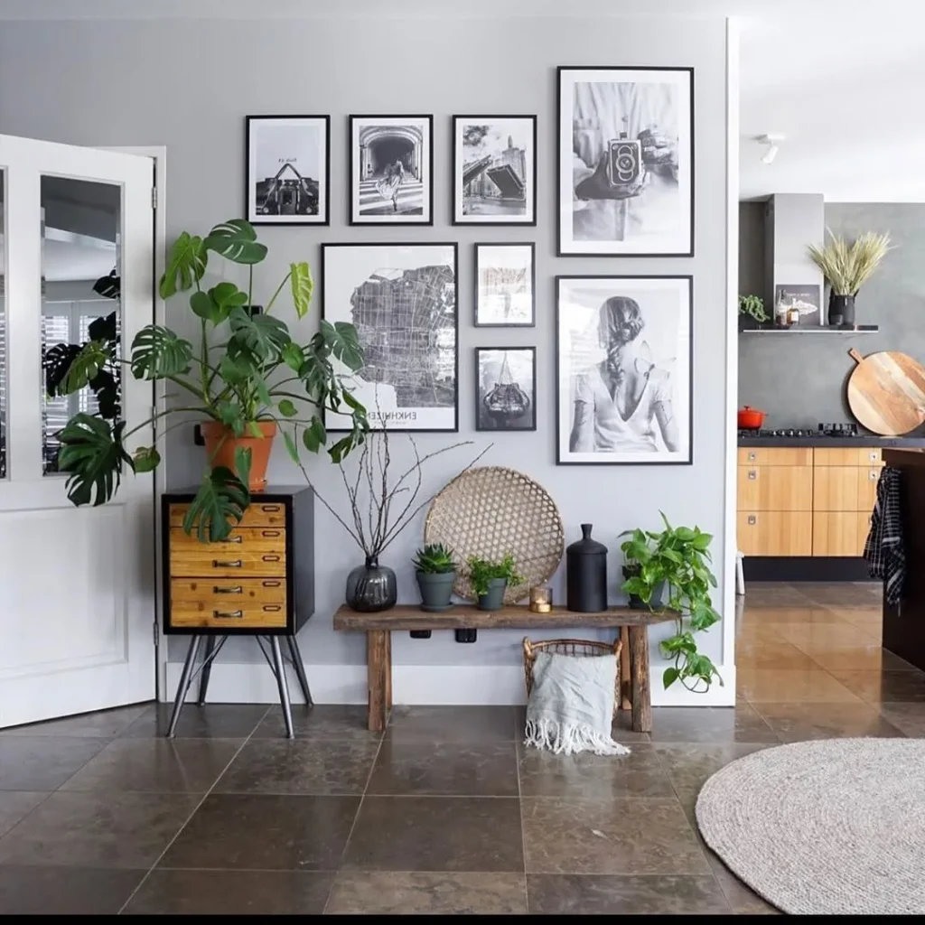 Cozy entryway storage bench
